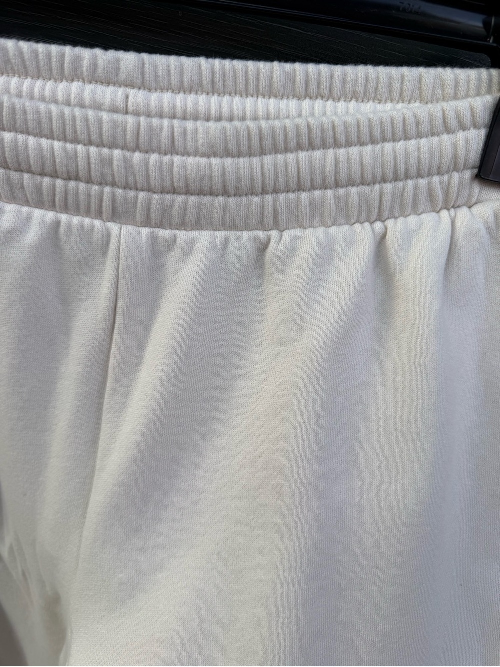 Women’s Sweatpants Bundle Lot (2 Pair)Old Navy SoComfy cream & Urban Rebel SizeM - Picture 3 of 12